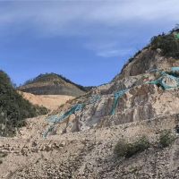 江西一采石場被查重大隱患！擅自改道使運輸道路陡坡超標 自查后未整改